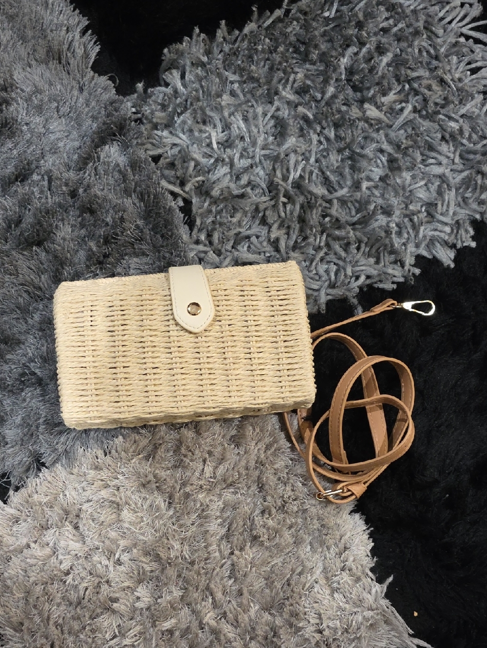 Summer Woven Straw Crossbody Bag with Tan Strap